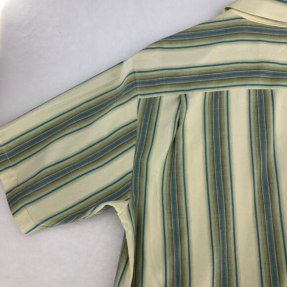 Tommy Bahama Striped Short Sleeve Casual Mens Button Down Shirt Size M - Picture 11 of 14